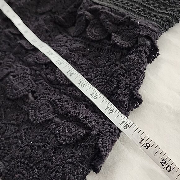 Trendy Spring Black Crochet Shorts Sz Medium Chic Outdoor Streetware 100% Cotton - Picture 5 of 10